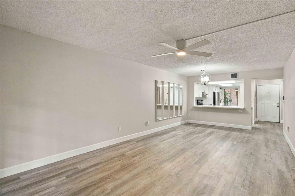 7500 40TH AVENUE W 105, BRADENTON, FL 34209 — photo 5