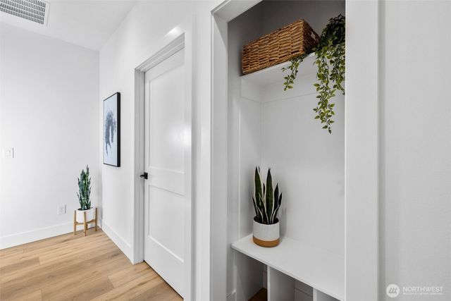 25716 99th Avenue E, Graham, WA 98338