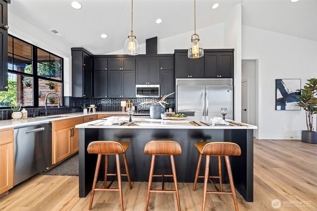 25716 99th Avenue E, Graham, WA 98338