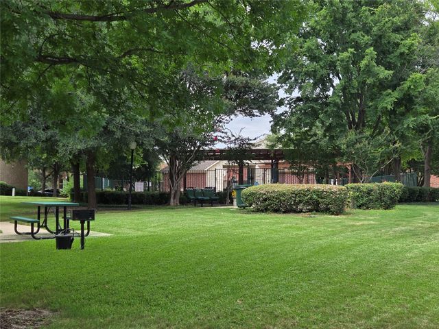 4082 Kyndra Circle, Richardson, TX 75082