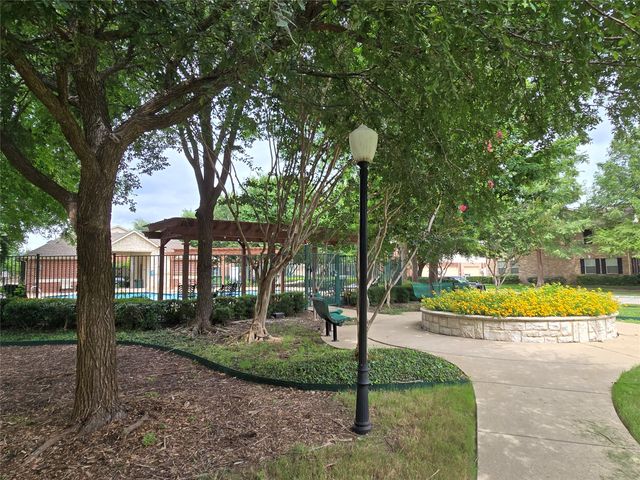 4082 Kyndra Circle, Richardson, TX 75082