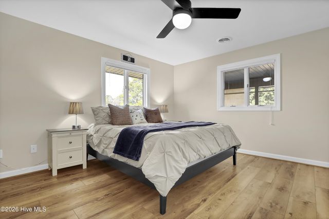 326 S Belvedere Drive, Hampstead, NC 28443