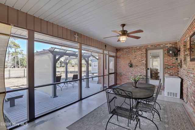 326 S Belvedere Drive, Hampstead, NC 28443