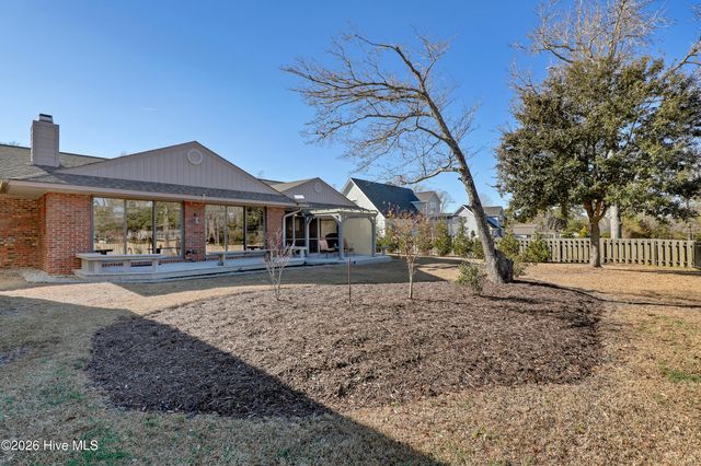 326 S Belvedere Drive, Hampstead, NC 28443