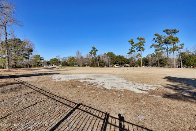 326 S Belvedere Drive, Hampstead, NC 28443