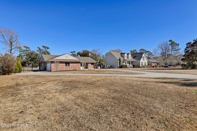 326 S Belvedere Drive, Hampstead, NC 28443