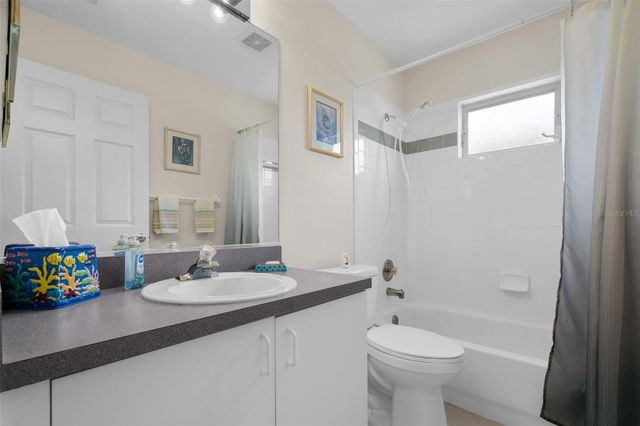 6404 68TH DRIVE E, Palmetto, FL 34221