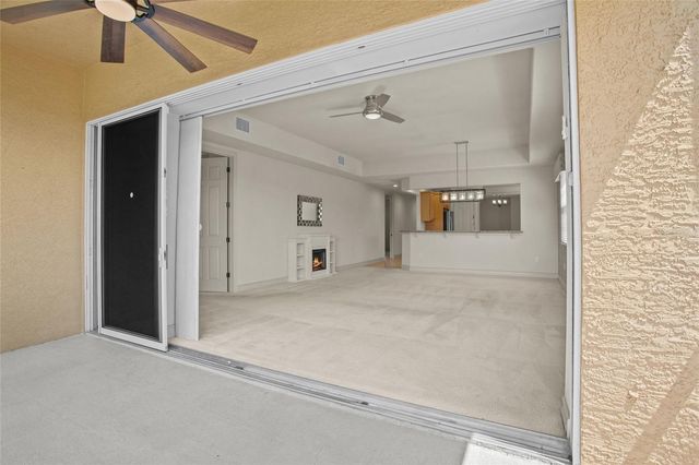 26207 AVENIDA LAS COLINAS, Howey In The Hills, FL 34737