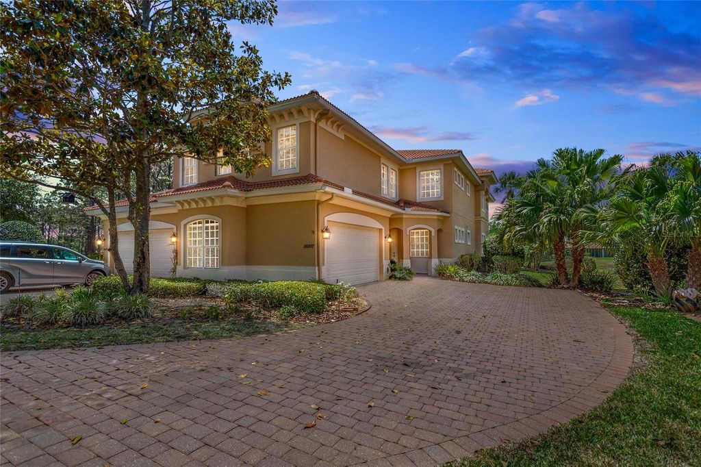 26207 AVENIDA LAS COLINAS, Howey In The Hills, FL 34737