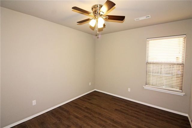5003 SW Fieldstone Boulevard 1&2, Bentonville, AR 72712