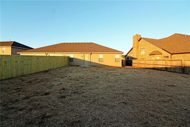5003 SW Fieldstone Boulevard 1&2, Bentonville, AR 72712