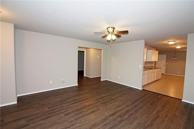 5003 SW Fieldstone Boulevard 1&2, Bentonville, AR 72712
