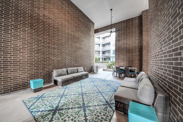 5454 Washington St Avenue 1634, Houston, TX 77007