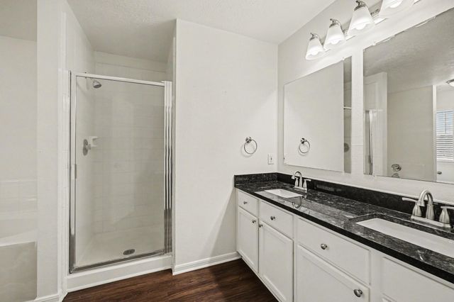 15923 Mission Glen Drive, Houston, TX 77083