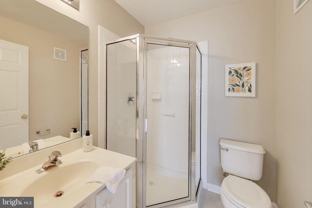 11204 EDSON PARK PL #7, Rockville, MD 20852