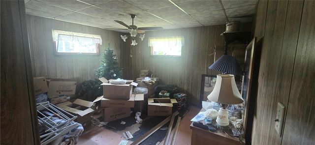 2280 Garretts Run Rd, Ford City, PA 16226