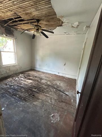 12052 American Street, Detroit, MI 48204