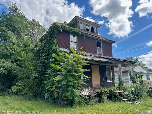 12052 American Street, Detroit, MI 48204