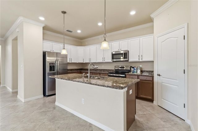 7156 MARSH VIEW TERRACE, Bradenton, FL 34212