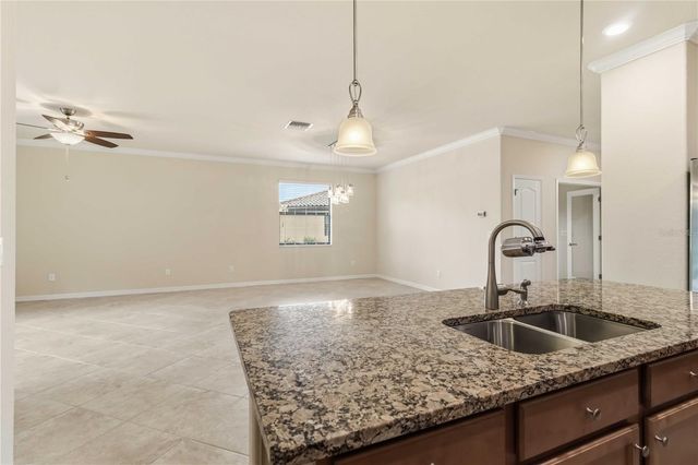 7156 MARSH VIEW TERRACE, Bradenton, FL 34212