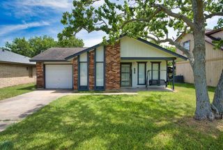 1806 N Avenue N, Freeport, TX 77541