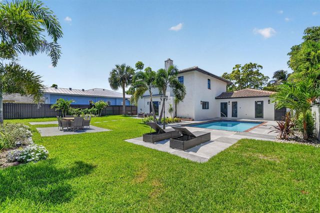 308 Greymon Drive, West Palm Beach, FL 33405