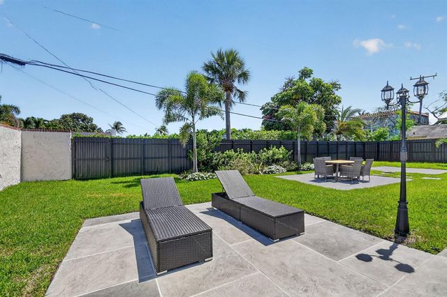 308 Greymon Drive, West Palm Beach, FL 33405