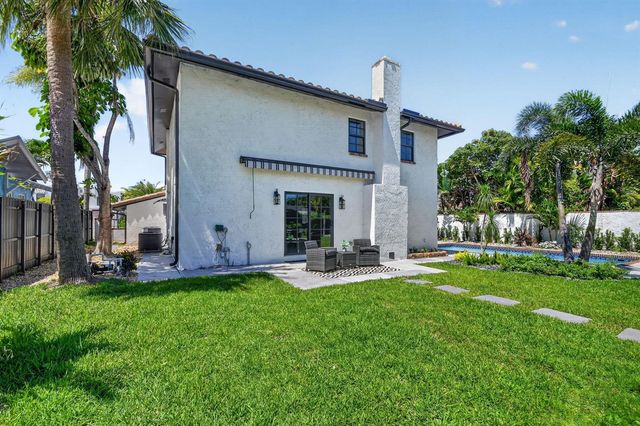 308 Greymon Drive, West Palm Beach, FL 33405
