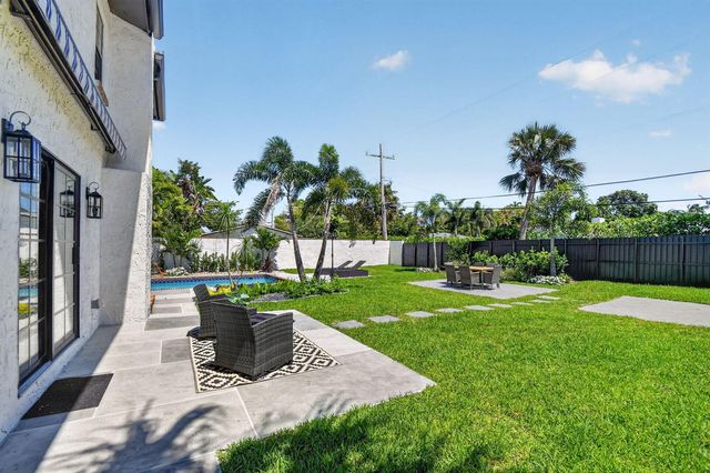 308 Greymon Drive, West Palm Beach, FL 33405