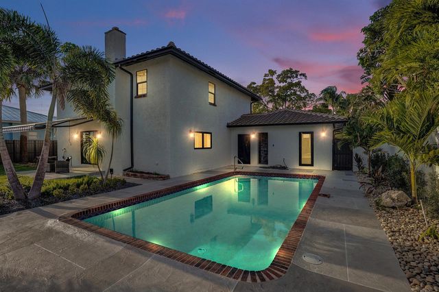 308 Greymon Drive, West Palm Beach, FL 33405