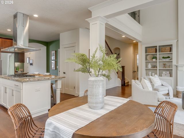16848 Nw STALDER Ln, Portland, OR 97229