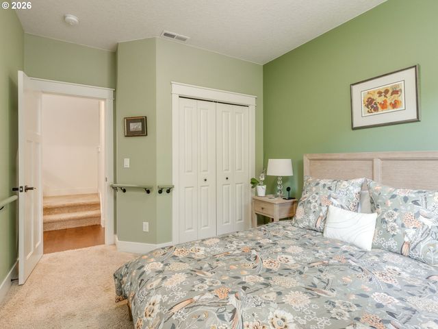 16848 Nw STALDER Ln, Portland, OR 97229
