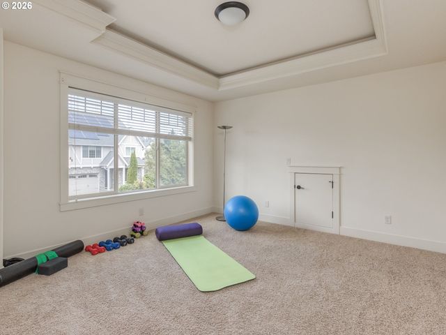 16848 Nw STALDER Ln, Portland, OR 97229
