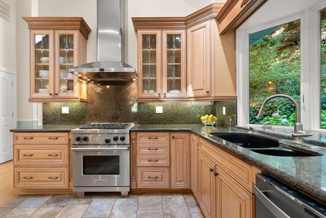 7034 Scotts Valley Drive, Scotts Valley, CA 95066