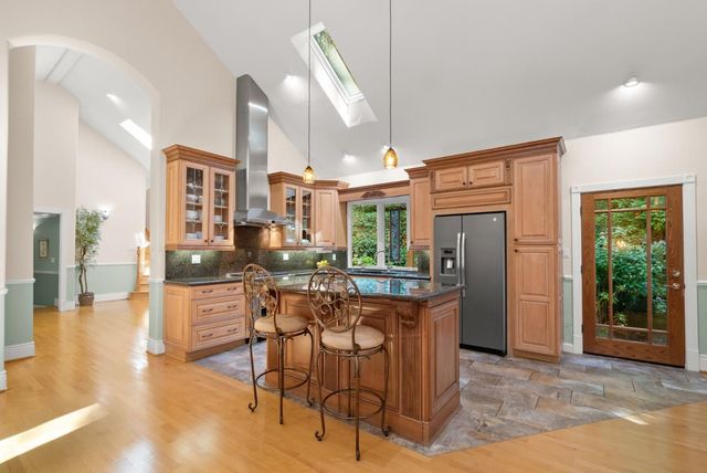 7034 Scotts Valley Drive, Scotts Valley, CA 95066