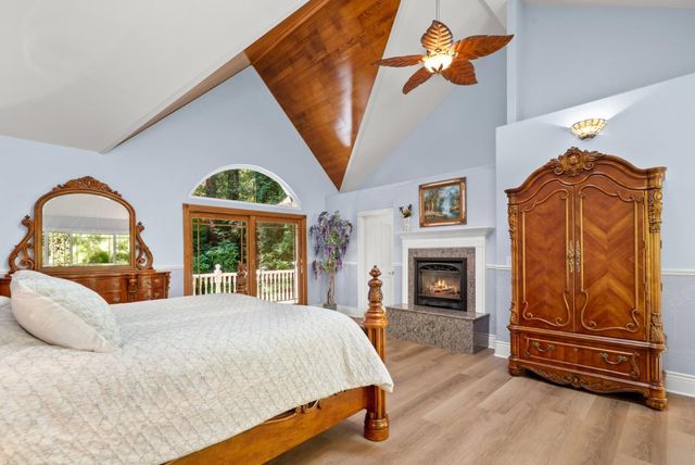 7034 Scotts Valley Drive, Scotts Valley, CA 95066