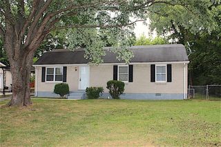812 8th Ave, E, Springfield, TN 37172