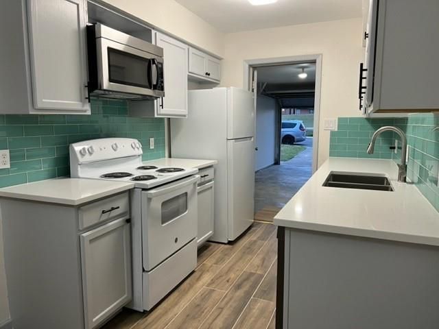 2302 BERKETT DR B, Austin, TX 78745