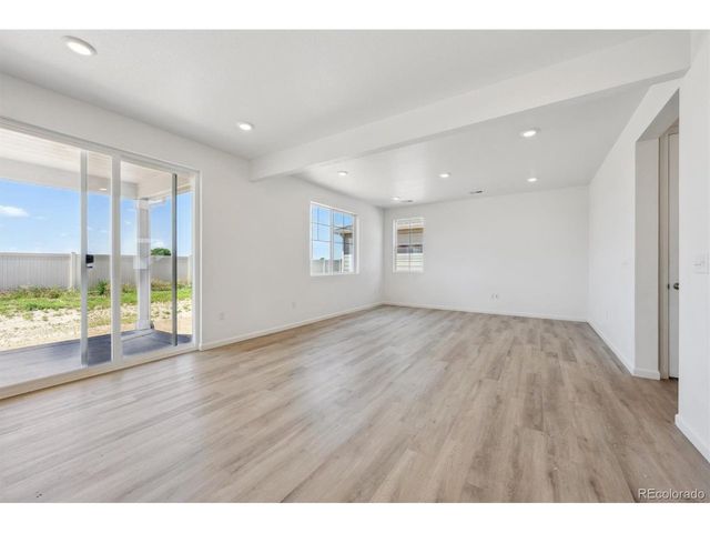 313 W Owen Ave, Keenesburg, CO 80643