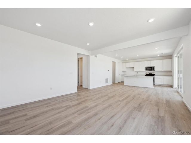 313 W Owen Ave, Keenesburg, CO 80643