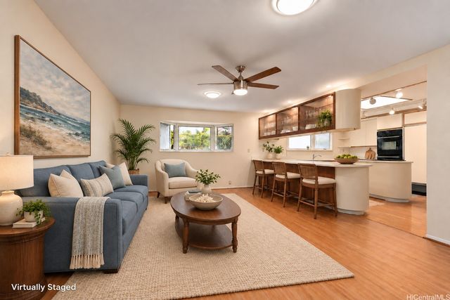 824 N Kalaheo Avenue A, Kailua, HI 96734
