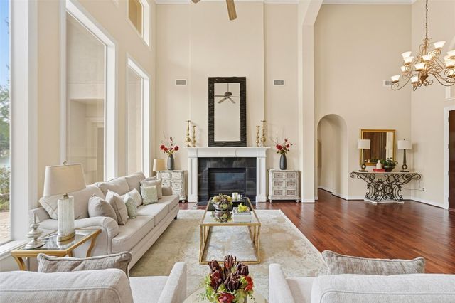 5002 Regency Drive, Sugar Land, TX 77479