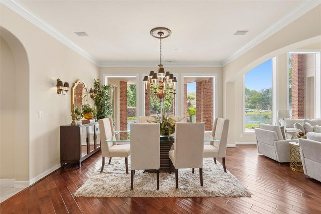 5002 Regency Drive, Sugar Land, TX 77479