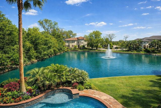 5002 Regency Drive, Sugar Land, TX 77479