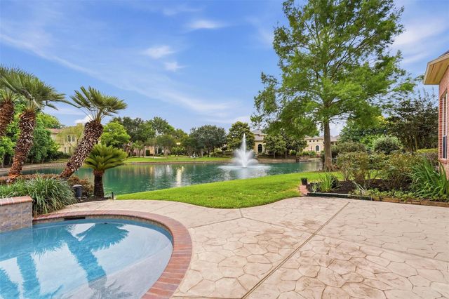 5002 Regency Drive, Sugar Land, TX 77479