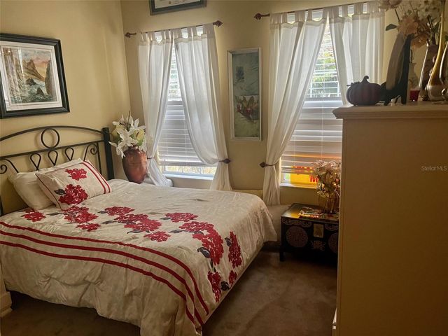 184 CREPE MYRTLE DRIVE, Groveland, FL 34736