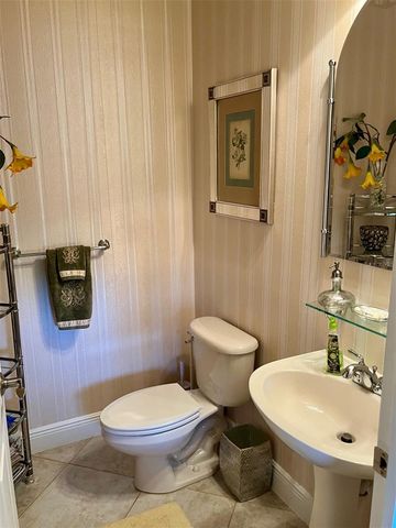 184 CREPE MYRTLE DRIVE, Groveland, FL 34736