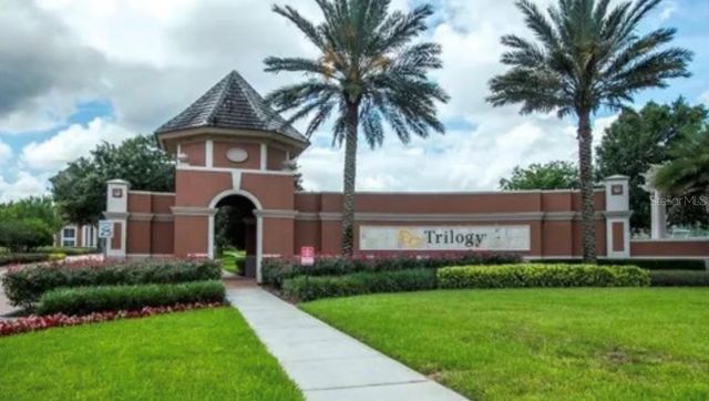 184 CREPE MYRTLE DRIVE, Groveland, FL 34736