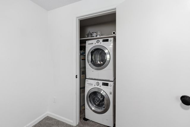 1716 N Pettet Dr, Spokane, WA 99205
