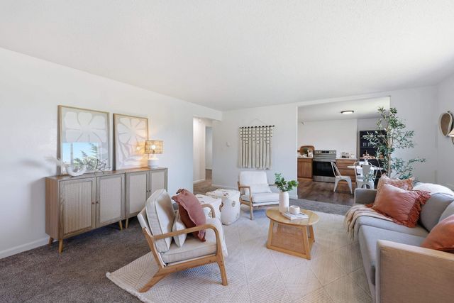 1716 N Pettet Dr, Spokane, WA 99205